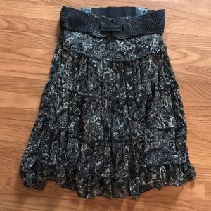 3/$20 Black paisley skirt with belt